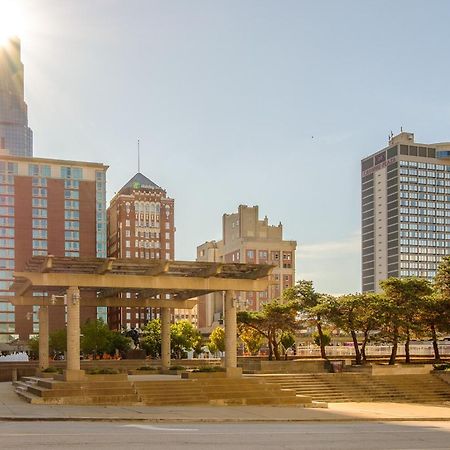 Frontdesk Flashcube Apts Downtown Kansas City Exterior photo