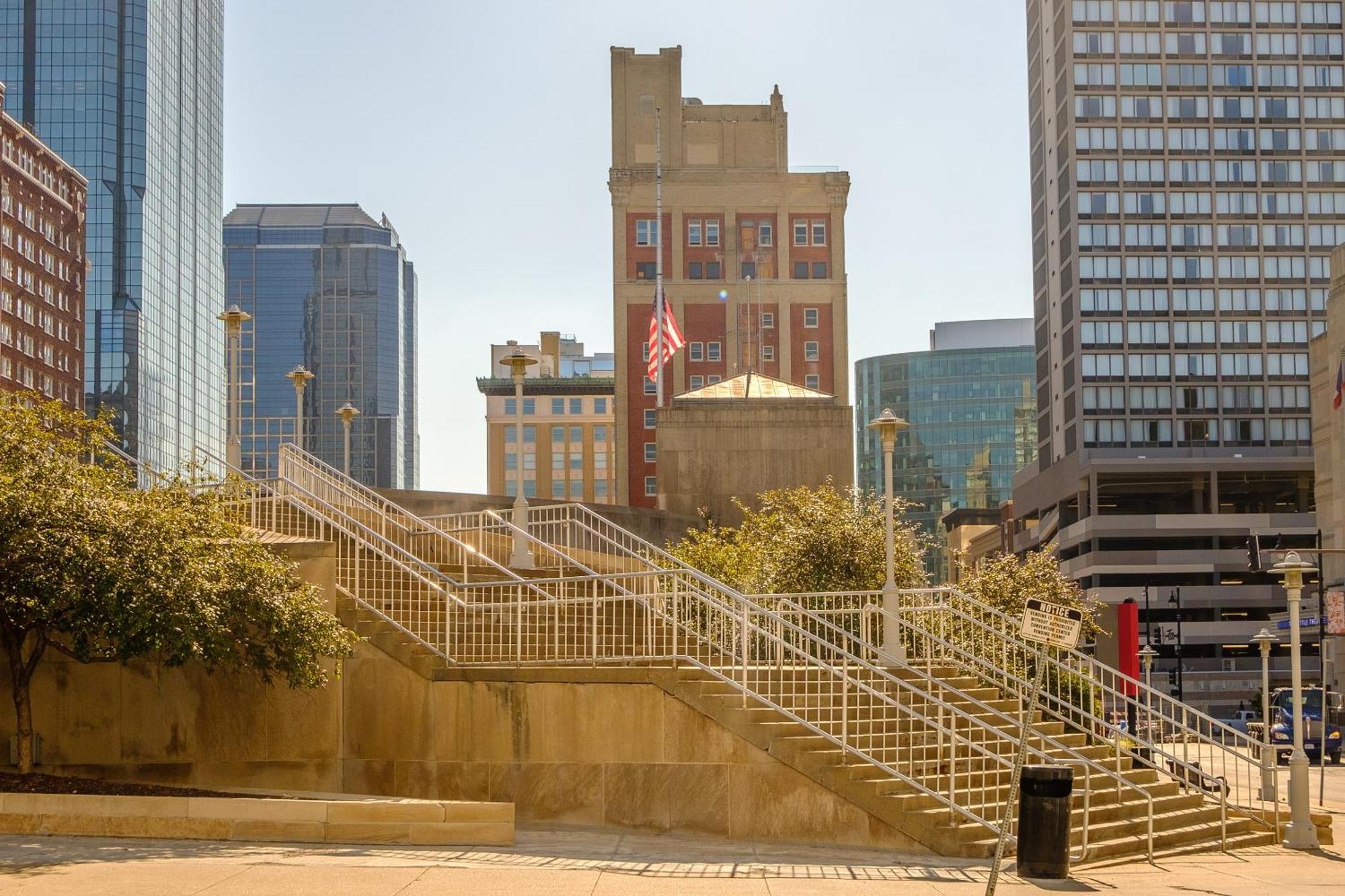 Frontdesk Flashcube Apts Downtown Kansas City Exterior photo